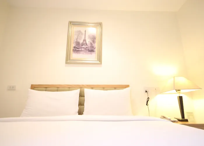 Hotel Hope Land Sukhumvit 24 Bangkok
