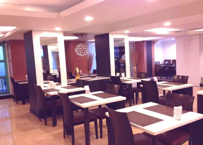 Hope Land Sukhumvit 24 Hotel Bangkok